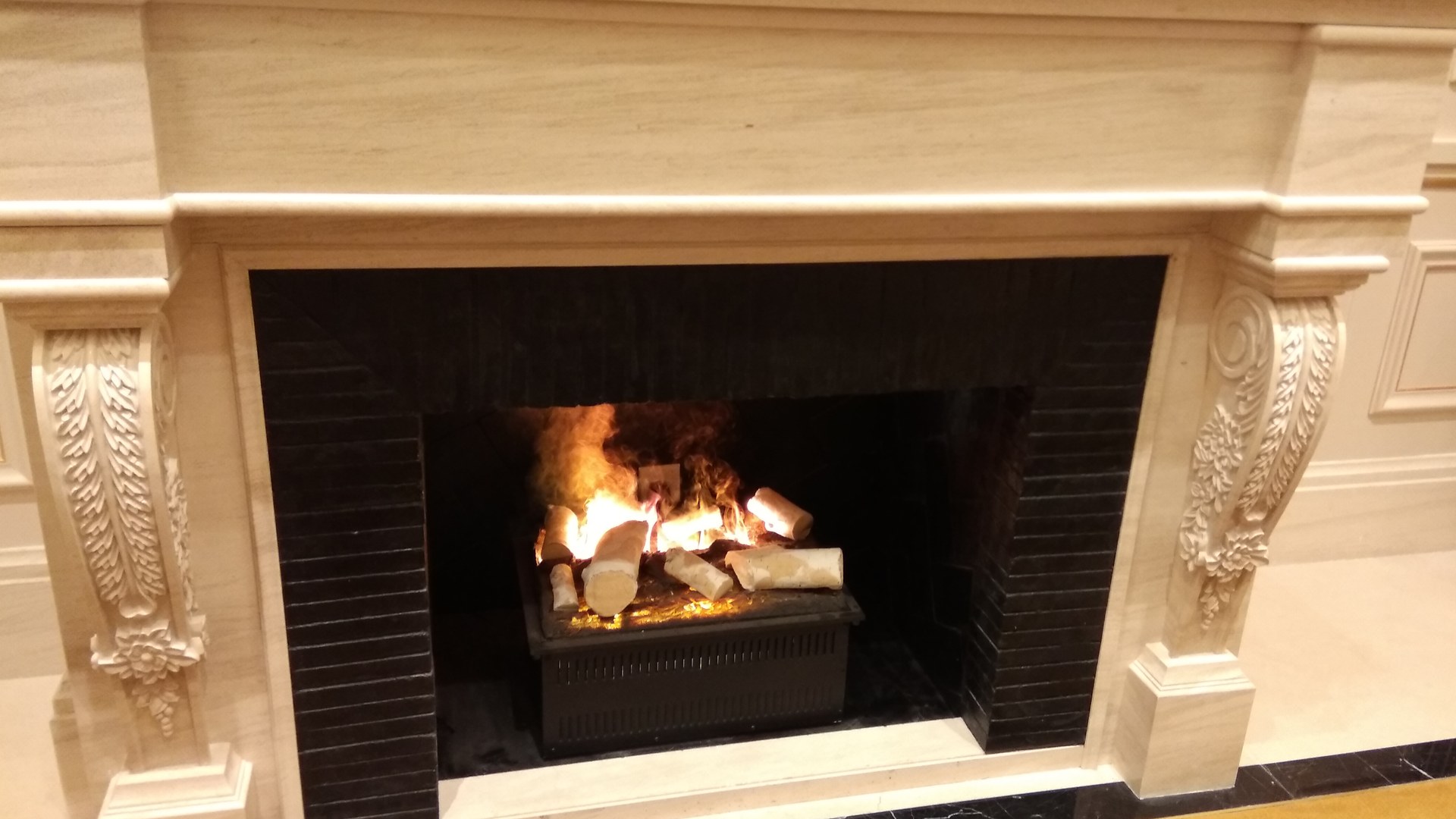 The Parisian Macao VIP Lounge · BB Fires Water Vapor Fireplace Case