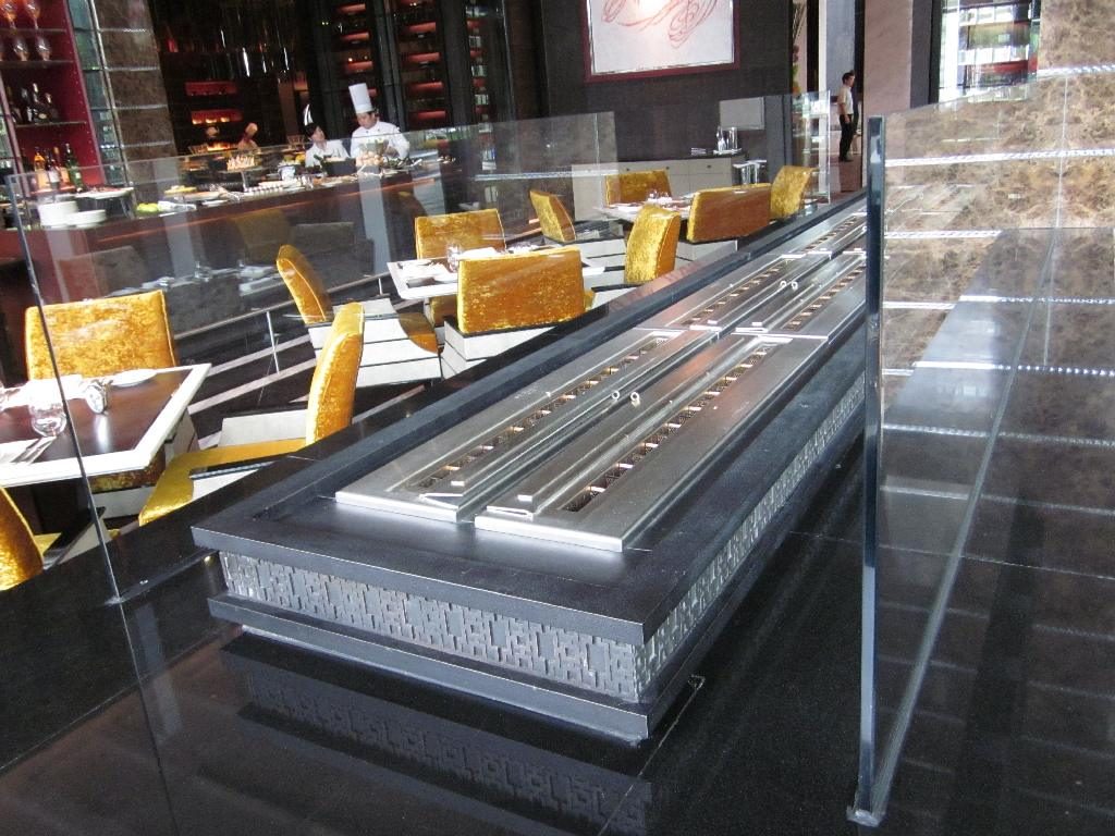 上海浦東四季酒店餐廳 · BB900酒精壁爐實裝 · BB900 bioethanol fireplace at Four Seasons Hotel Shanghai Pudong restaurant